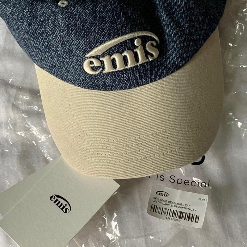 



 ♞พร้อมส่ง หมวก emis new logo denim, black