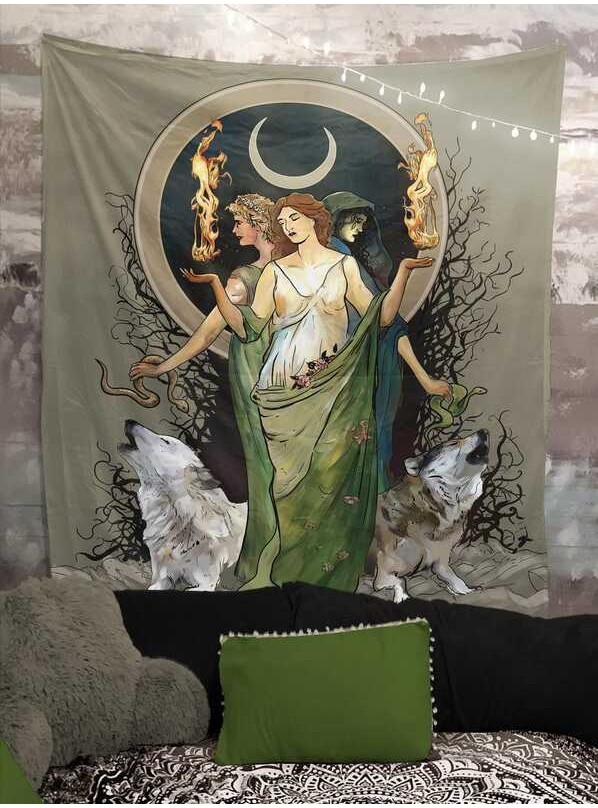 ผนังห้อง พรมการตกแต่งบ้านไหว้พระจันทร์-wiccan Hekate