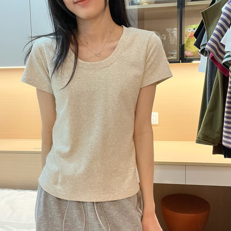 74339 U-Neck Slim-Fit Cotton แขนสั ้ น