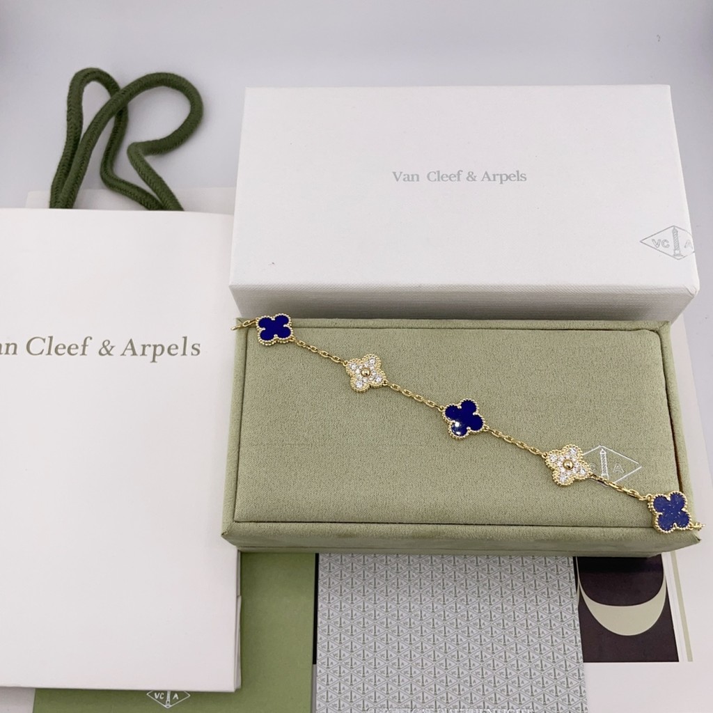 [ClinkClink] สร้อยข้อมือ Lapis Lazuli ห้าดอกไม้ครึ่งเพชร Lapis Lazuli