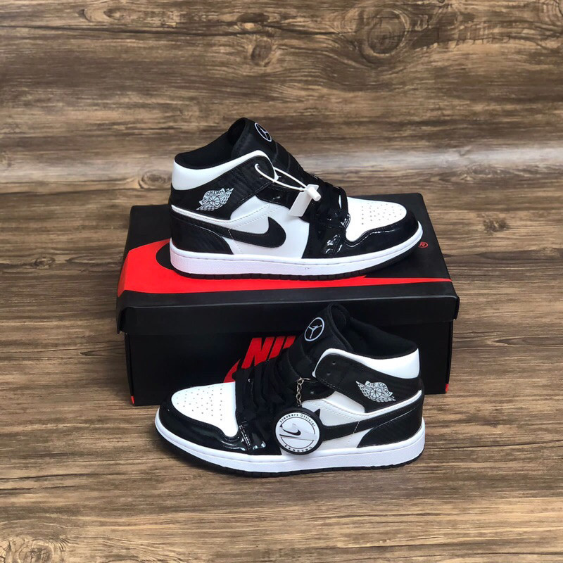 Nike Air Jordan 1 Mid Se Black White Carbon 100%BNIB 1:1 Authentic