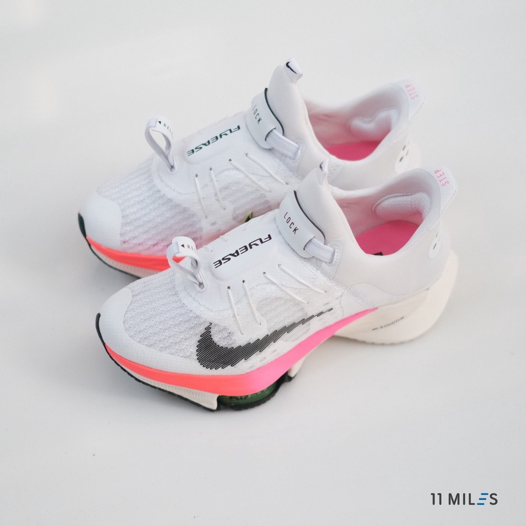 ♞,♘,♙รองเท้าวิ่งผู้หญิง Nike Air Zoom Tempo Next% FlyEase ของแท้ 100%