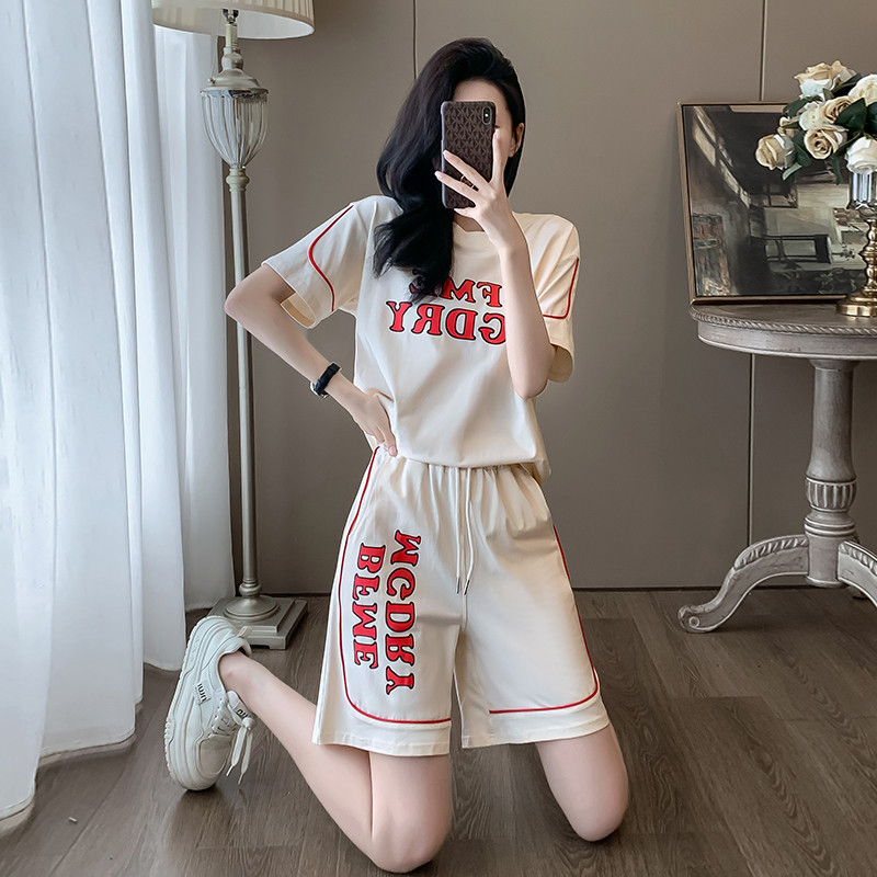 ชุดเซ็ตสำหรับผู้หญิง ชุดเซ็ตแขนสั้นขาสั้น สวมใส่สบาย เนื้อผ้าคอตตอนอย่างดี จัดส่งไว