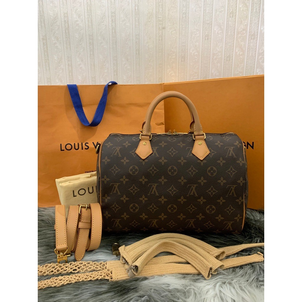 Louis Vuitton  Monogram Speedy 30