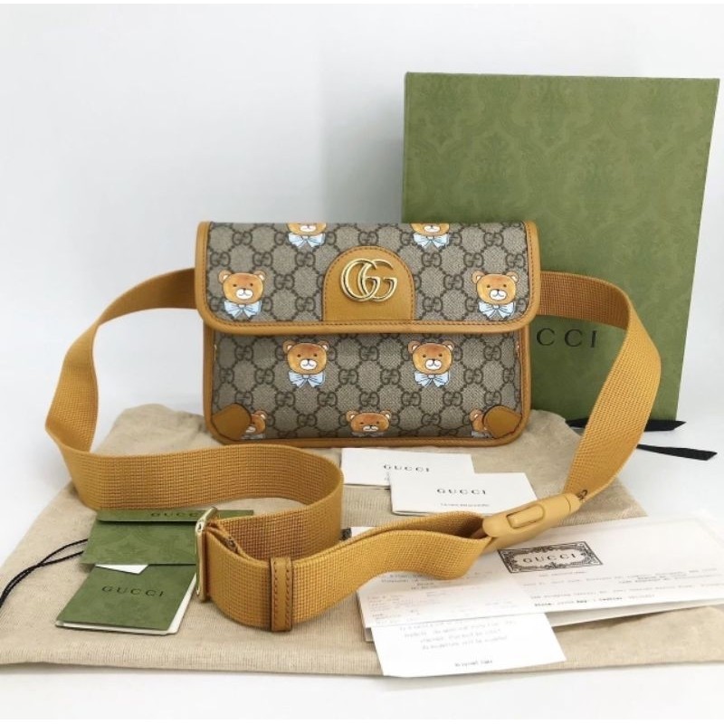 กระเป๋าคาดอก ชายหญิง ลายน่ารักมากก หายากมากกก(Super Like New!) Gucci X Kai Belt Bag Limited รอเช็คส