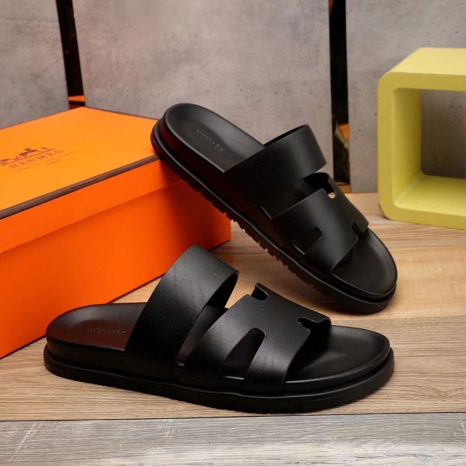 Hermes Calfskin Double Outsole รองเท ้ าแตะลําลองผู ้ ชาย 1111