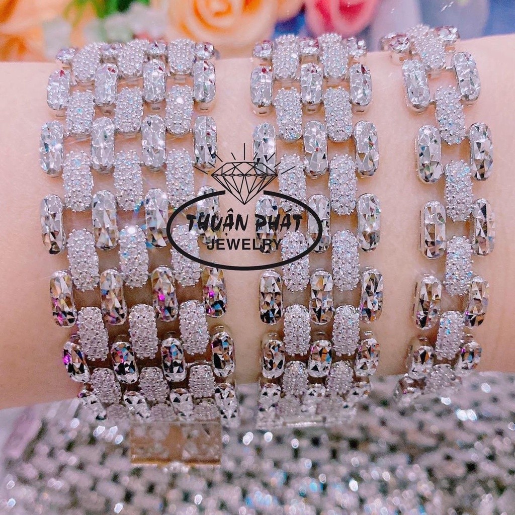 Shake Italian Hands ขนาดเต ็ ม 1 แถว L044, 2 แถว L015, 3 แถว L04, Super Bright วันเกิดเข ็ ม