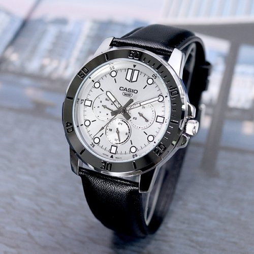



 ♞นาฬิกา Casio แท้ รุ่น MTP-VD300L นาฬิกาผู้ชาย สายหนัง หน้าปัด 3 วง สินค้าของแท้ 100% รับประกั