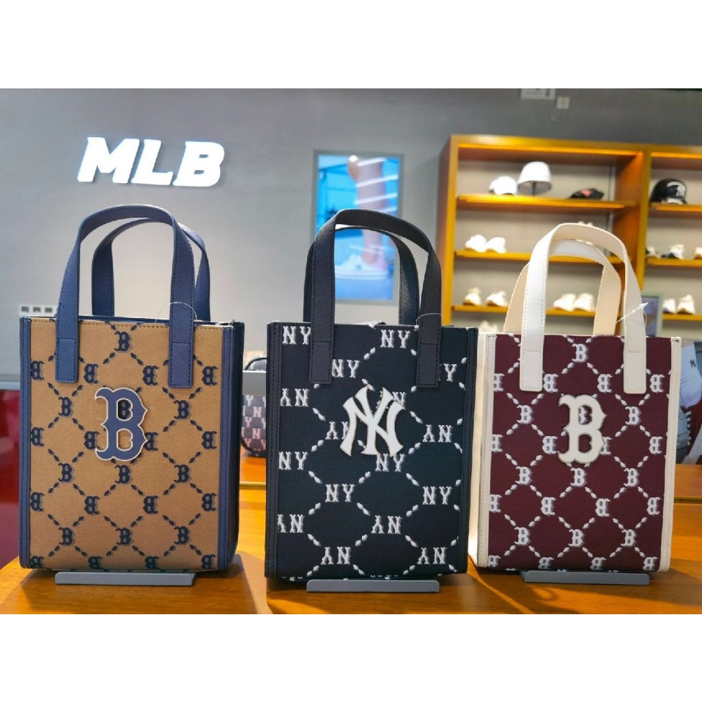♞,♘New ของแท้ % MLB NEW YORK YANKEES /กระเป๋าใส่มือถือ กระเป๋าแฟชั่นกระเป๋าสะพายข้างผู้หญิง
