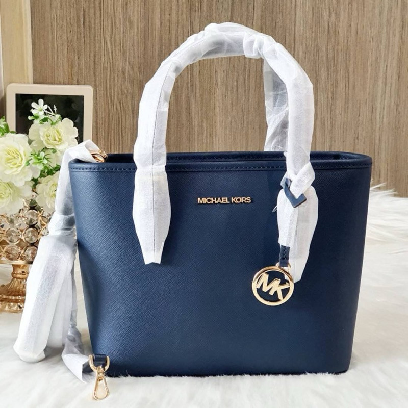 (สด-ผ่อน) กระเป๋าชอปปิ้ง สีดำ มีซิปบน 35T9GTVT0L Michael Kors Tote mini MK Casual Style Plain Leat