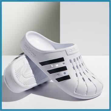 



 ♞,♘【สต็อก】 Adidas Adilette Clog Sandal Black/white40-45 รองเท้า sports