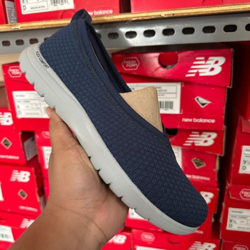 Skechers ON THE GO FLEX BRILLIANCE รองเท้าแตะ แบบสวม สําหรับผู้หญิง ของแท้ (136508