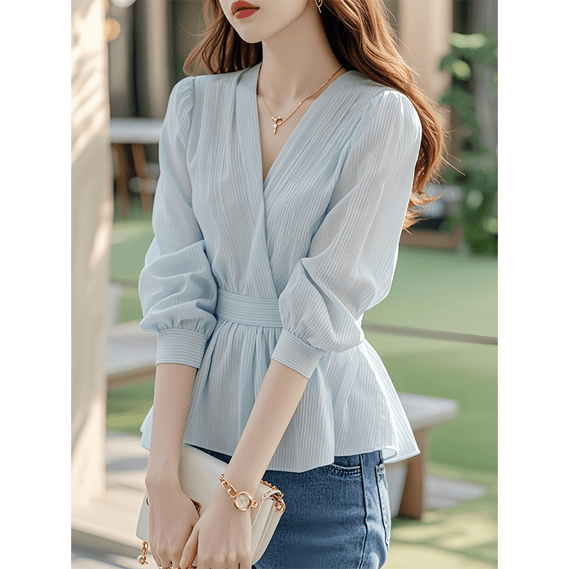 ใหม่ภาษาฝรั่งเศสคํา High-End Light Luxury เสื้อสีฟ้าชีฟองเสื้อขนาดเล็กเสื้อ
