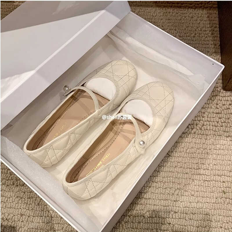 Suyin มิสแกรนด์เดียวกัน ~ หนังวัว Linger เพิร์ลหัวเข็มขัดแบนตื้นรองเท้าเดี่ยวผู้หญิงแมรี่ ❤