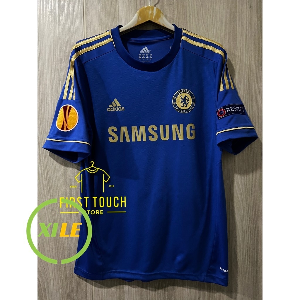 Xile8 Retro เสื้อบอลย้อนยุค เชลซี Home เหย้า 2012/13 แชมป์ยูโรป้าลีก ฟลูออฟชั่นพร้อมอามยูโรป้าและเบอ