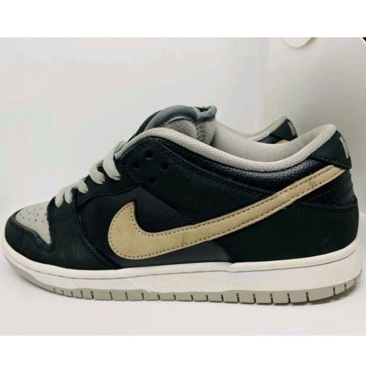 



 ♞รองเท้าNike Dunk SB Low J Pack Shadow มือ2 ของแท้อ่านรายละเอียดก่อนซื้อราคาSALE