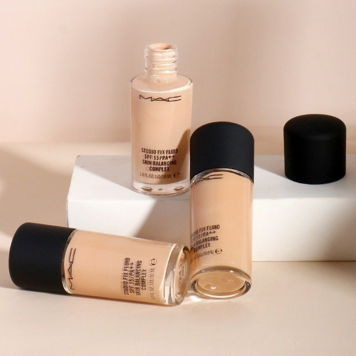 ♞แท้100%️MAC Studio Fix Fluid Foundation SPF15 PA++ 30ml MAC Liquid Foundation คอนซีลเลอร์และควบคุม