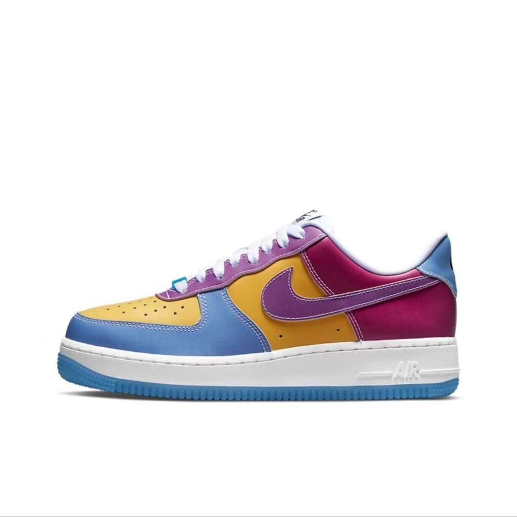 



 ♞,♘ของแท้ 100% Nike Air Force 1 Low 07 LX UV  รองเท้าผ้าใบ