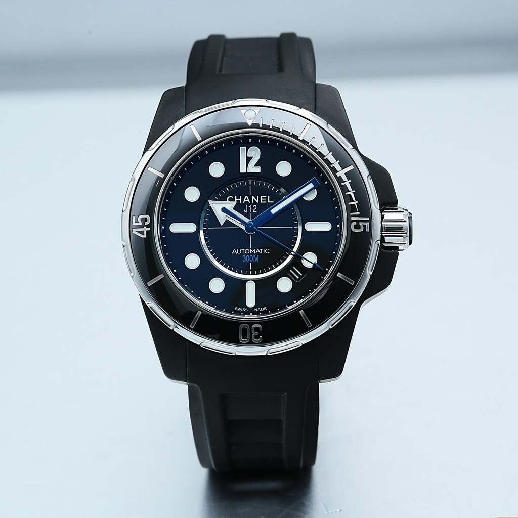Chanel/j12 Series นาฬิกาข้อมืออัตโนมัติ สําหรับผู้ชาย H2558