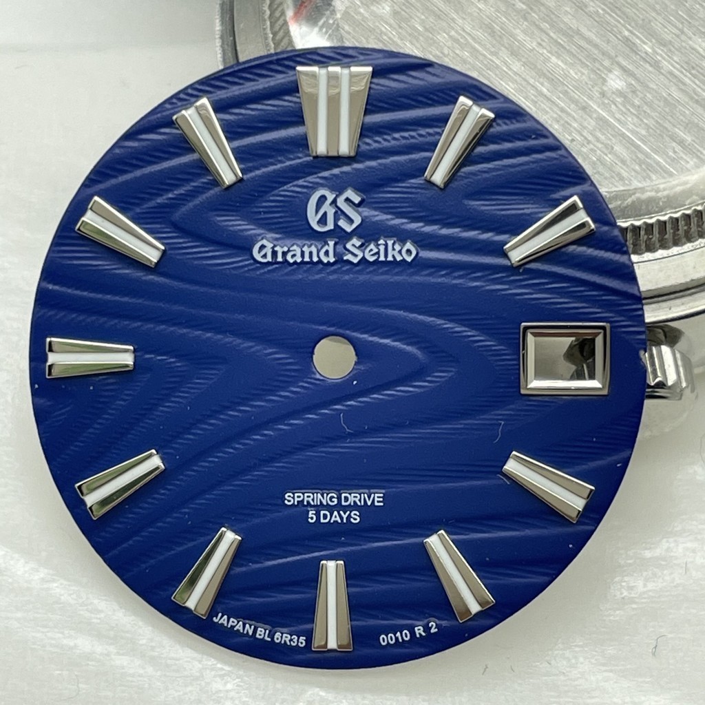 [ ผลิตภัณฑ ์ ใหม ่ ตามฤดูกาล ] NH35 Dial Mechanical Watch ดัดแปลง NH36 การเคลื ่ อนไหว Fir Tree Disc เยี ่ ยมชม Huhua Lin Ice Blue Luminous ตัวอักษร 28.5 มม .