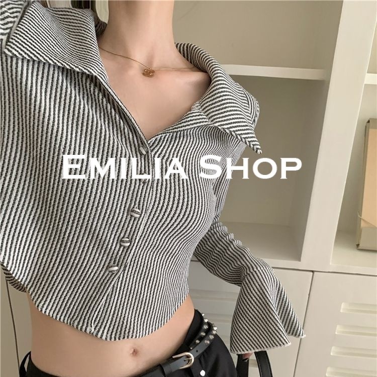 EMILIA SHOPเสื้อ เสื้อครอปเ 2024 ใหม่ S111011