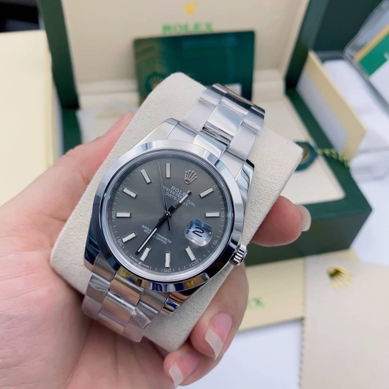 ♞,♘,♙นาฬิกาข้อมือ Rolex Datejust CC clean (พร้อมกล่องใส travel case)