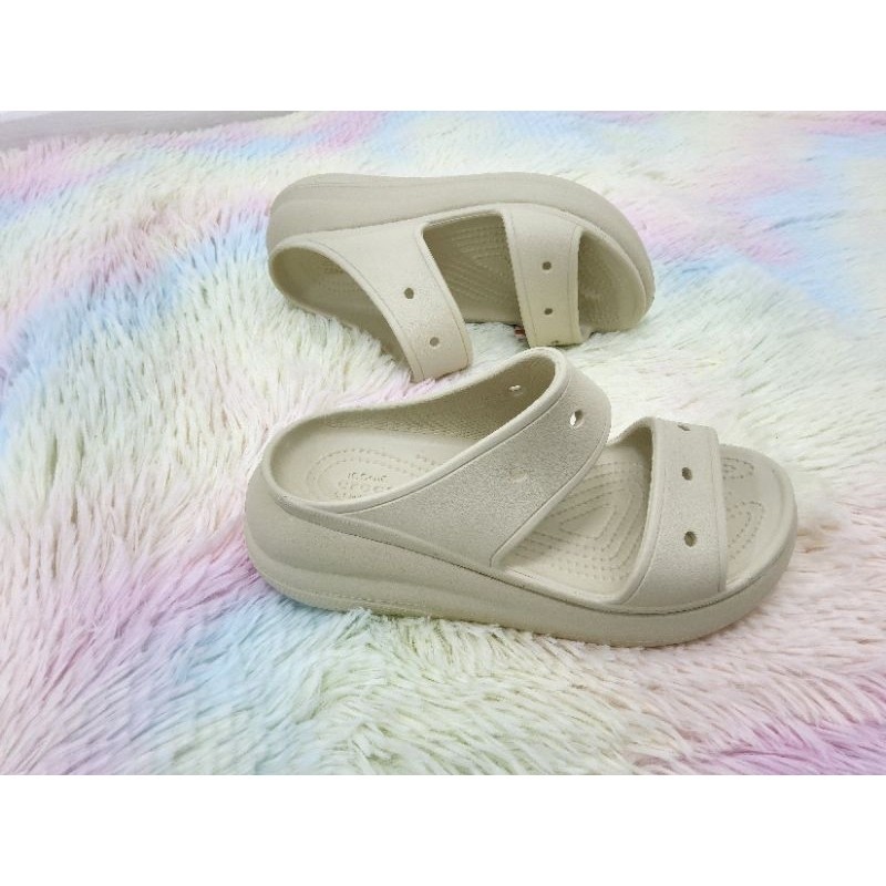 



 ♞,♘,♙Crocs Classic Crush Sandal แท้100%