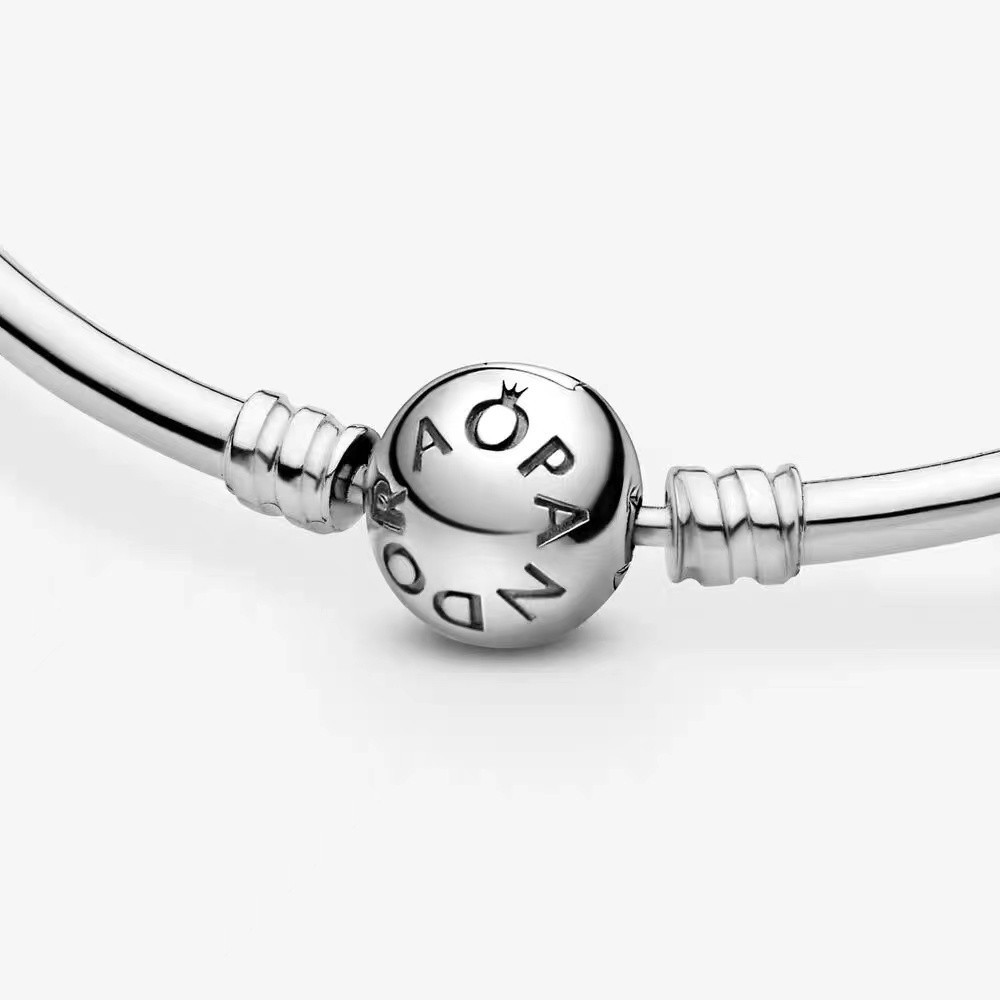 ♞,♘,♙(การจัดส่งไทย) ของแทั 100% pandora กำไล Moments DIY มังสวิรัติสีเงิน Bracelet silver 925 bangl