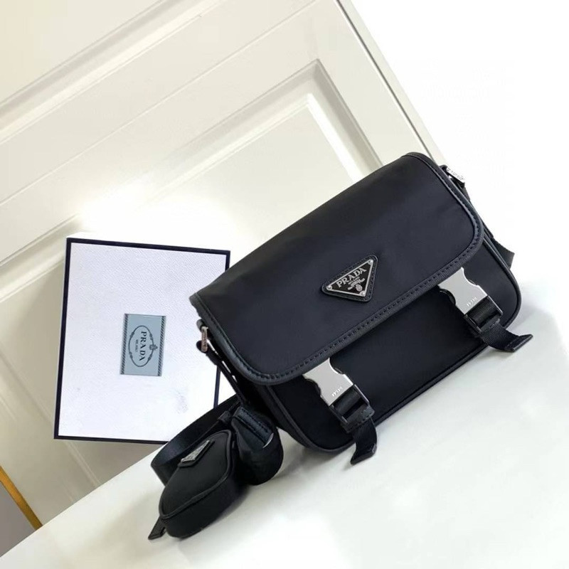 ♞,♘,♙Prada Re-Nylon and Saffiano leather shoulder bag(Ori)เทพ size 22x16x8.5 cm. สินค้าจริงตามรูป ง