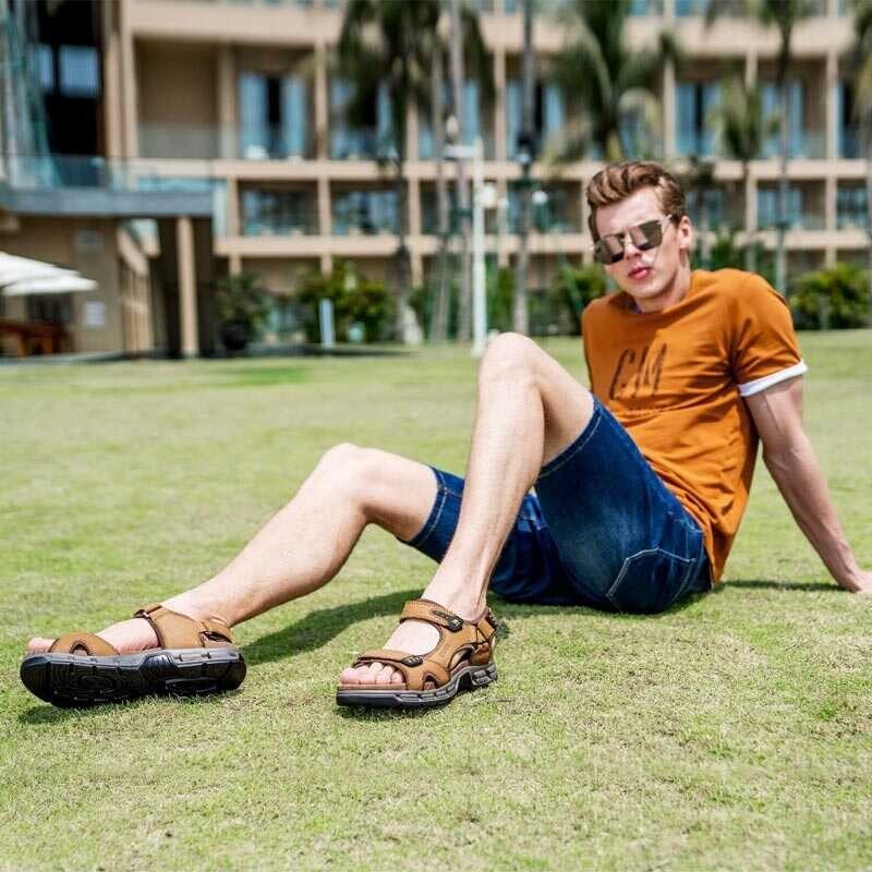 993 GOLDEN CAMEL รองเท้าลำลองผู้ชายของแท้หนังรองเท้าแตะ Anti-C