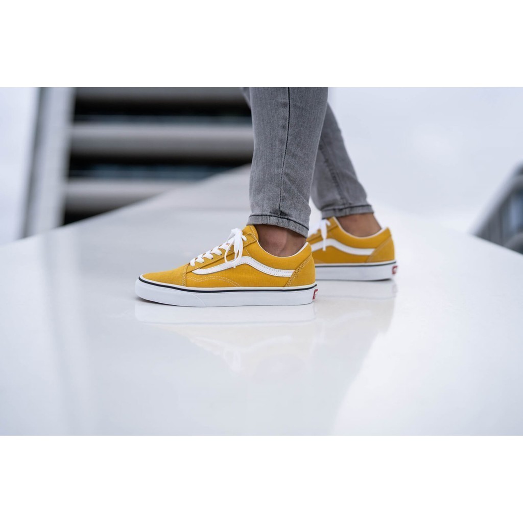 



 ♞,♘Vans OLD SKOOL รองเท้าผ้าใบลําลอง ขอบสีดํา สีเหลือง สีเหลือง สีเหลือง คุณภาพสูง สําหรับสเก็