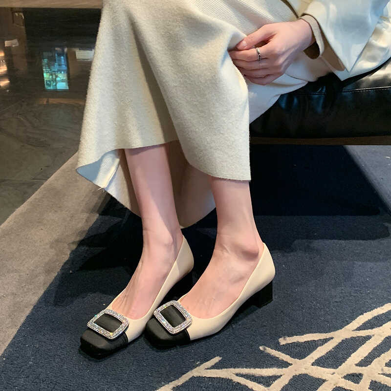 A401-8 ประกบเล็กกลิ่นผู้หญิงเดี่ยวรองเท้าส้นสูงหนาอ้วน M ตื้นปากกว้างบวกขนาด ❤