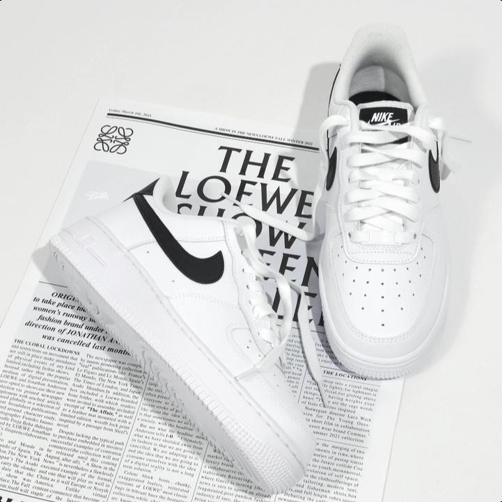 



 ♞,♘NIKE Air Force 1 Low 07 White Black รองเท้าผ้าใบ Air force 1
