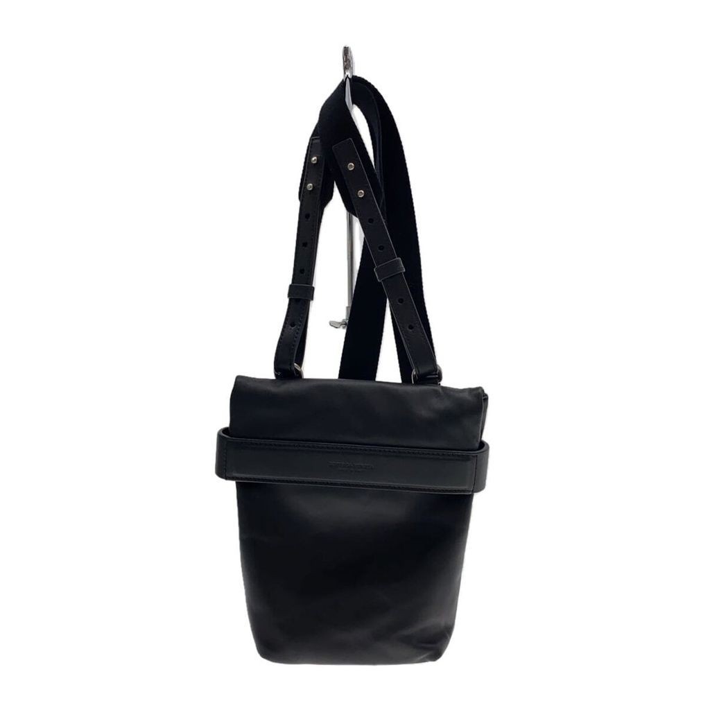 Bottega VENETA( บ.ค. ไม่คอเต่าคอเต่า) VENETA Shoulder Bag Wearable Body Leather BLK Plain 573608 ส่