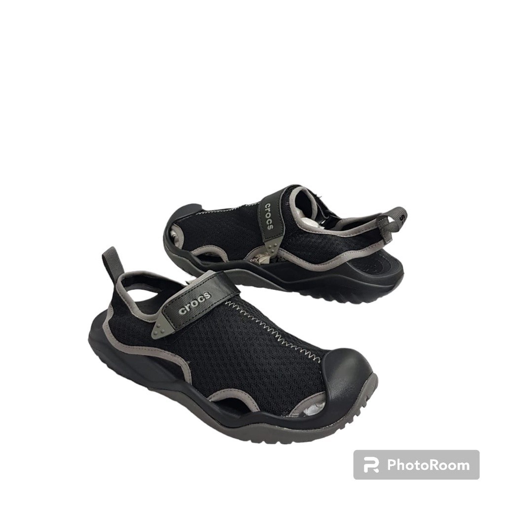 รองเท ้ าแตะ Crocs Swift mesh Man/Sandals Men Crocs Swift mesh Size 40-44