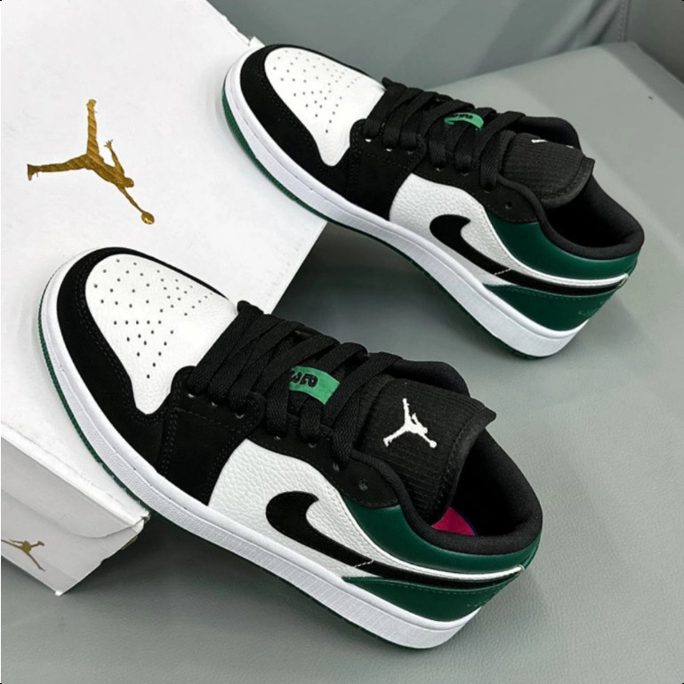 ♞100% สินค้าแท้ Nike Air Jordan 1 553560-113 รองเท้ากีฬา Nike รองเท้าวิ่ง