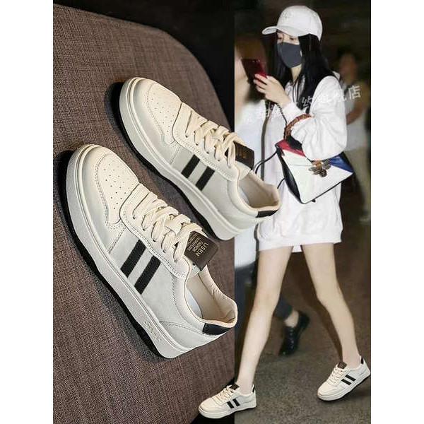 adidas รองเท้า Adidas รองเท้าผู้หญิงสีขาว2024ฤดูร้อนใหม่รองเท้าผ้าใบสไตล์ร้อนกีฬาและลำลองของผู้หญิง