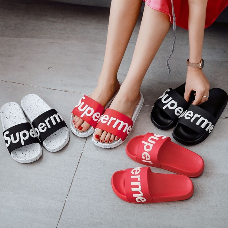 supreme รองเท้าแตะ แฟชั่นผู้หญิง-ผู้ชาย Women Flat Shoes