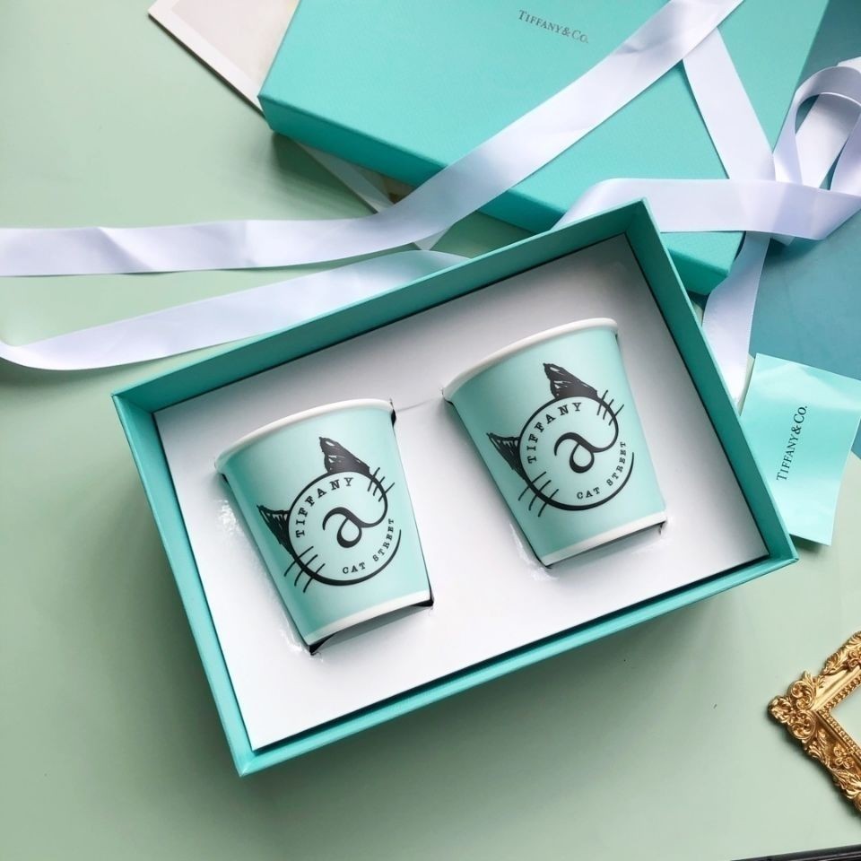 Tiffany's ใหม่ แก้วน้ําพอร์ซเลน แฮนด์เมด พร้อมกล่องของขวัญวันเกิด