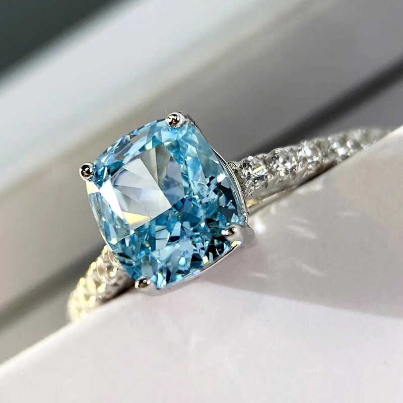 Carat Blue 1.5 High Carbon Diamond Ring S Sterling Sier Plated with Gold Premium Jewelry for Women' 