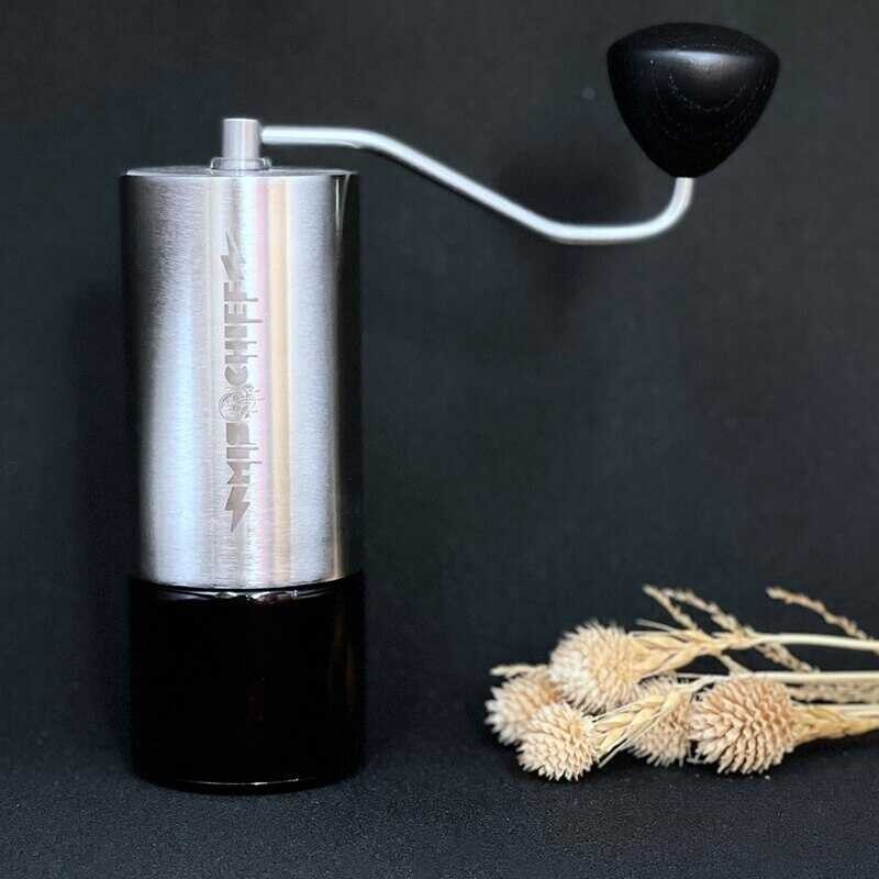 M40 เครื่องบดกาแฟมือหมุน Mischief เหล็กไนโตรเจนสูง   7 ด