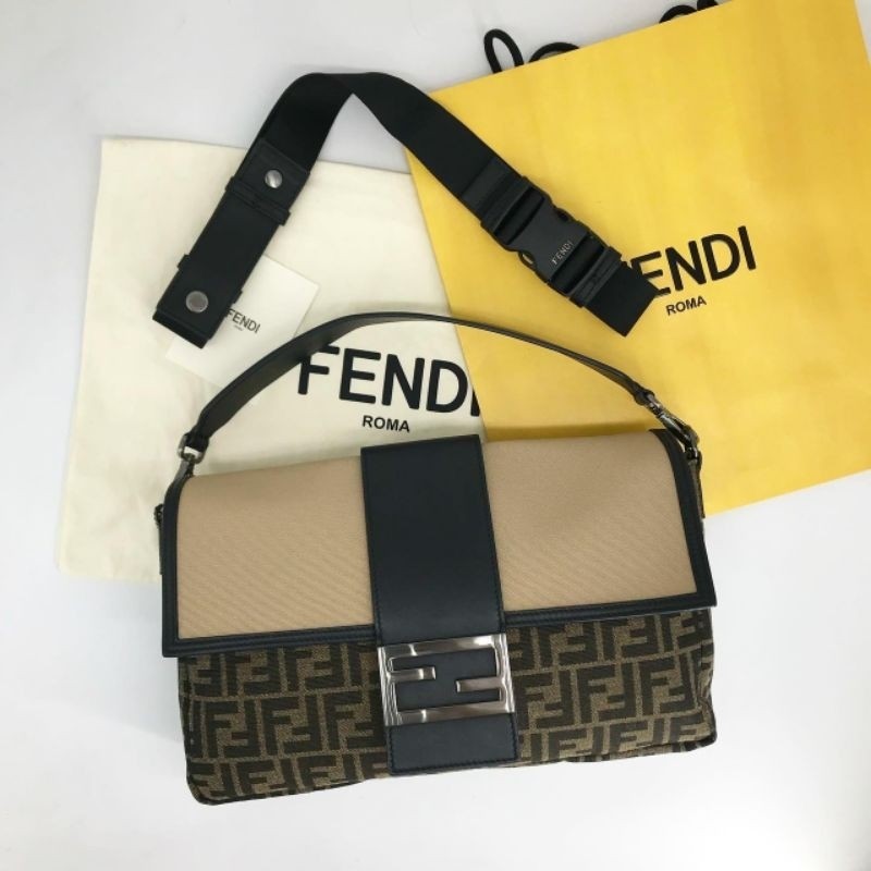 กระเป๋าสะพายคาดอกชาย (Very Good) Fendi FF Baguette Jacquard Large Bag ใบใหญ่ รอเช็คสต๊อก