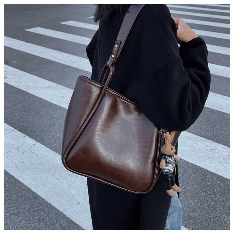 ❤ Deere Jack Women's Fashion Retro Large-Capacity Tote Simple Casual Commuter Shoulder Bag