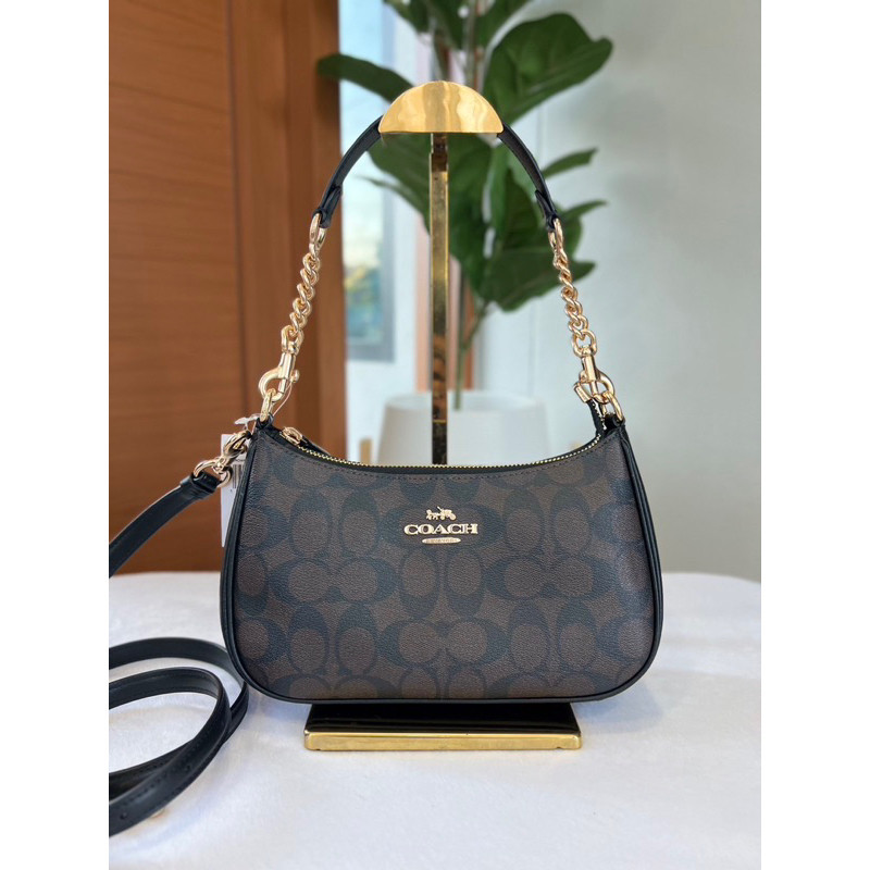 ♞พร้อมส่ง[สด-ผ่อน]Coach Teri Shoulder Bag In Signature Canvas CA548