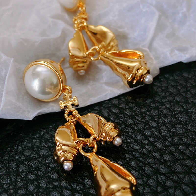 American European and Niche High-end Pearl Female Retro Sea Breeze Series Conch Long Tassel Earring