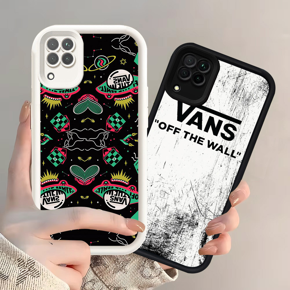 Z-54 V-vans ปลอกสีขาวสีดําสําหรับ Samsung Galaxy A12 A22 5G J7 J2 Prime J4 J6 Plus Case
