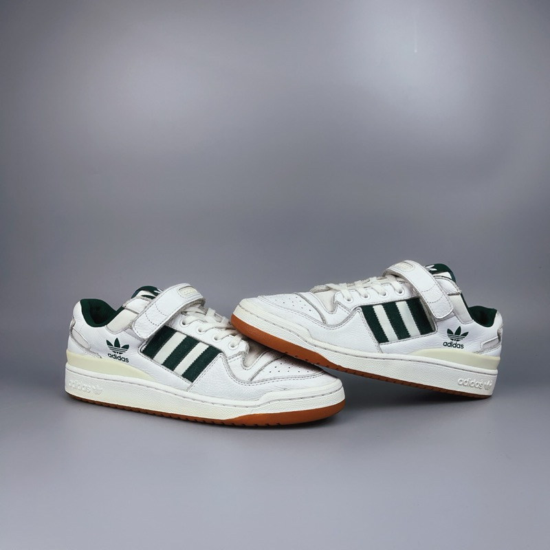 



 ♞รองเท้ามือสอง adidas Forum Low White Green Gum ของแท้%  ️ : 45 |  29