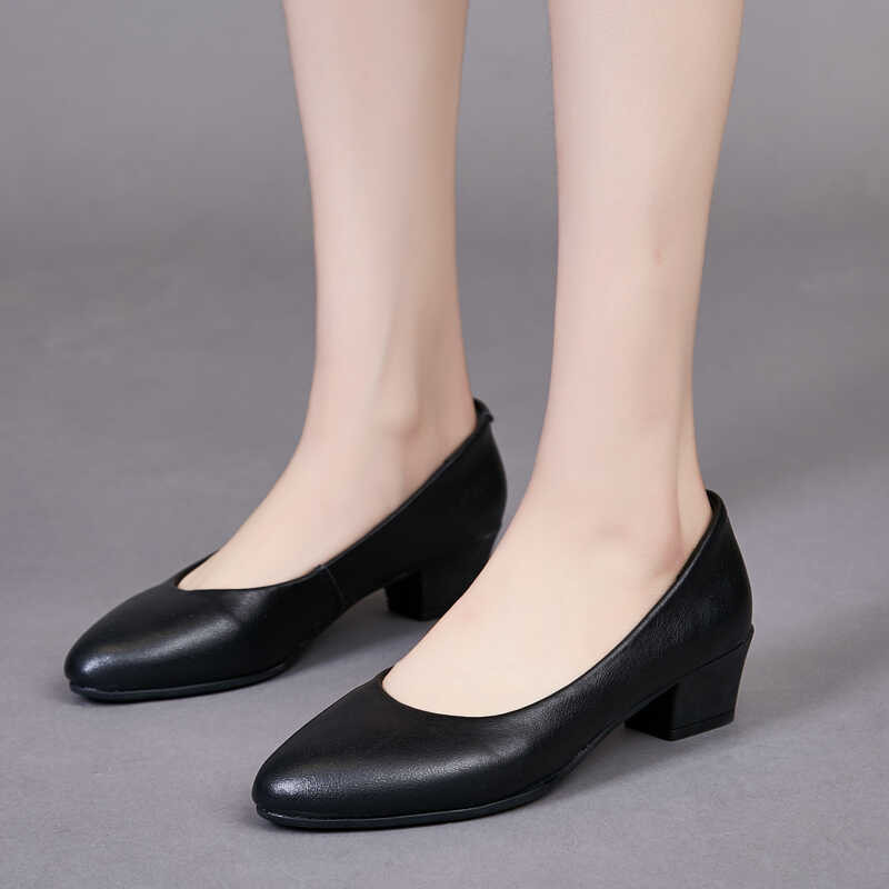 ❤ BATA รองเท้าผู้หญิงคัชชู Ladies'heels PUMP Neo-Trad สีดำ รหัส 611635
