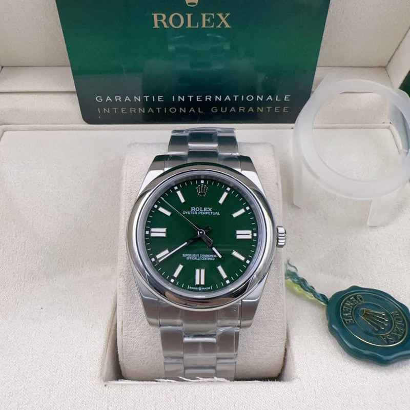 ♞,♘,♙นาฬิกาข้อมือ Rolex Op CC clean (พร้อมกล่องใส travel case)