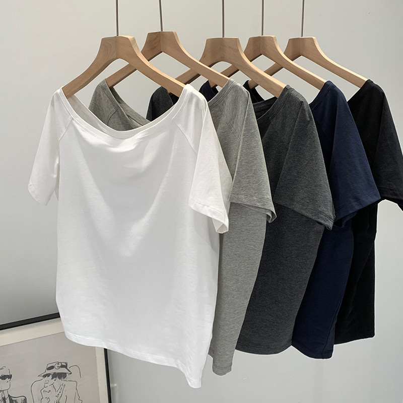 75687 เสื้อยืดแขนสั้นทรงหลวมคอแบนสไตล์คนดังสําหรับผู้หญิงด้านบน